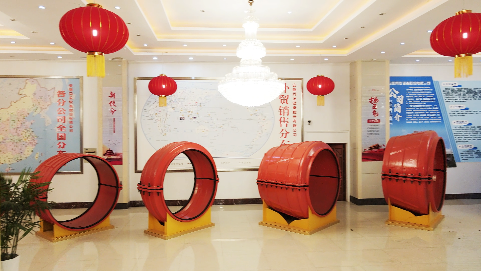 DN-series large-diameter pipe repair clamps on display in the Anhui Tongfa lobby
